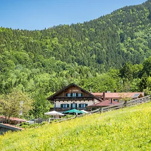 Hotel Berggasthof Duftbraeu I Ruhige Alleinlage I Mitten Im Gruenen