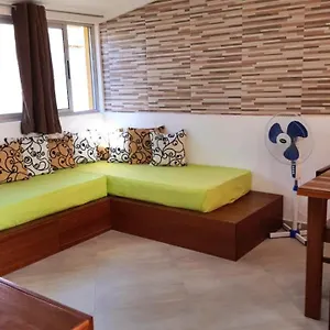 Basic Bed and breakfast Mindelo